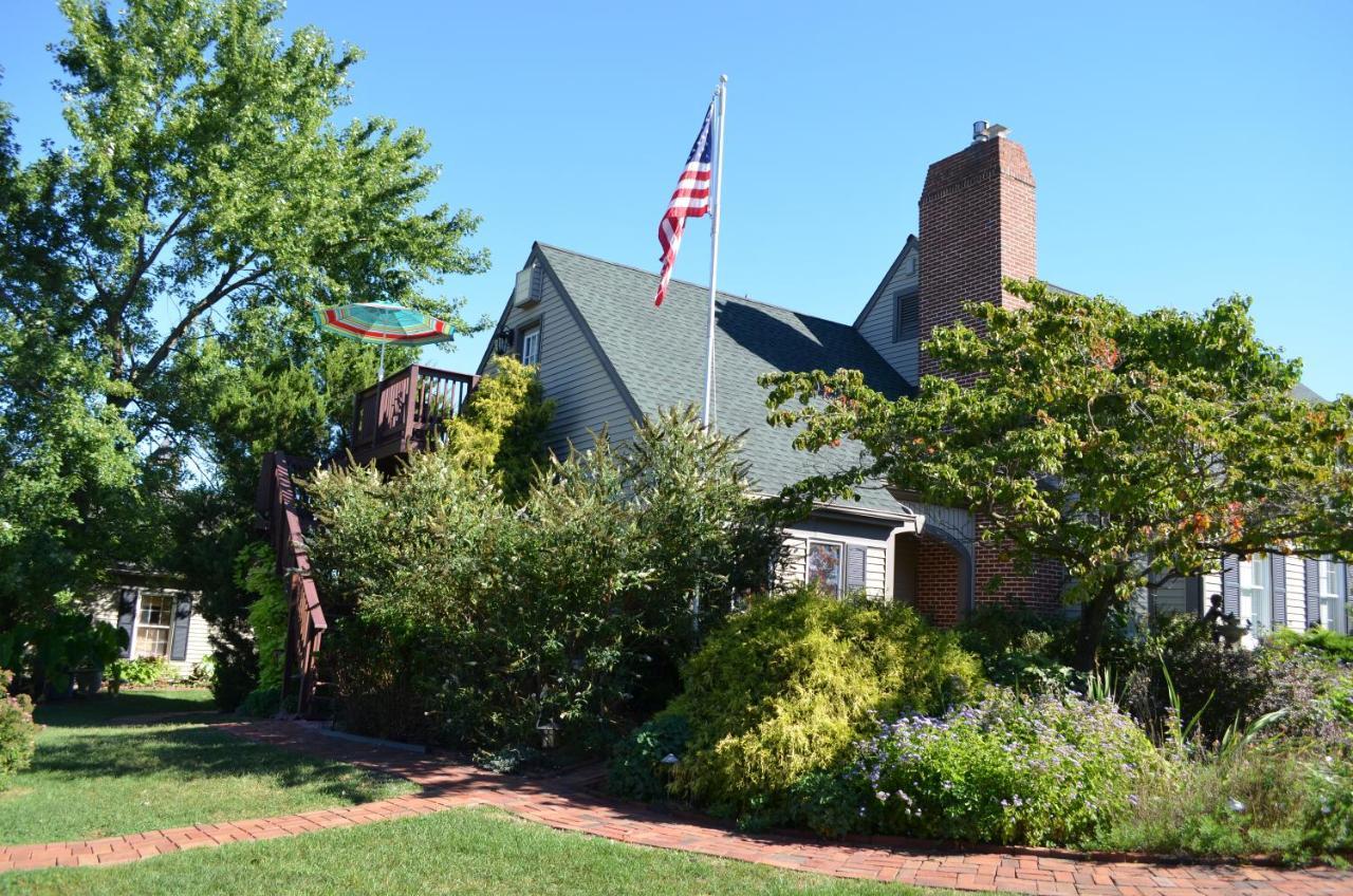 Annville Inn Bed & Breakfast Exterior photo