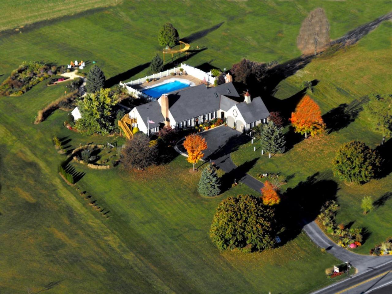 Annville Inn Bed & Breakfast Exterior photo
